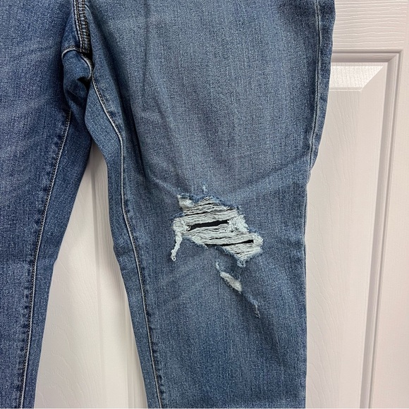 Old Navy OG curvy high rise jeans - Picture 3 of 9